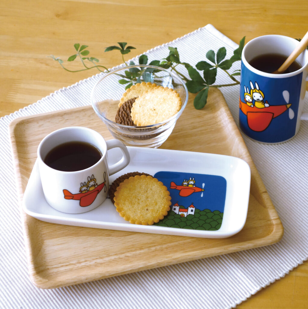 博物館限定 ミッフィーオリジナル食器ができました!! - こども陶器 